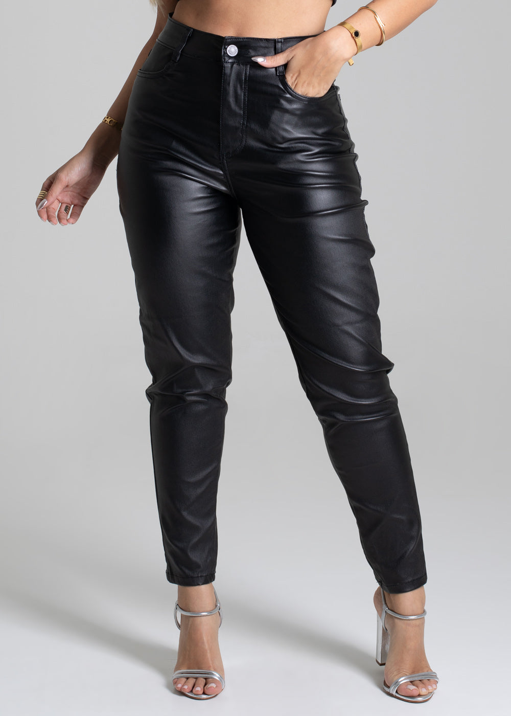 Calça Resinada Sawary Mom - 276498 PRETO