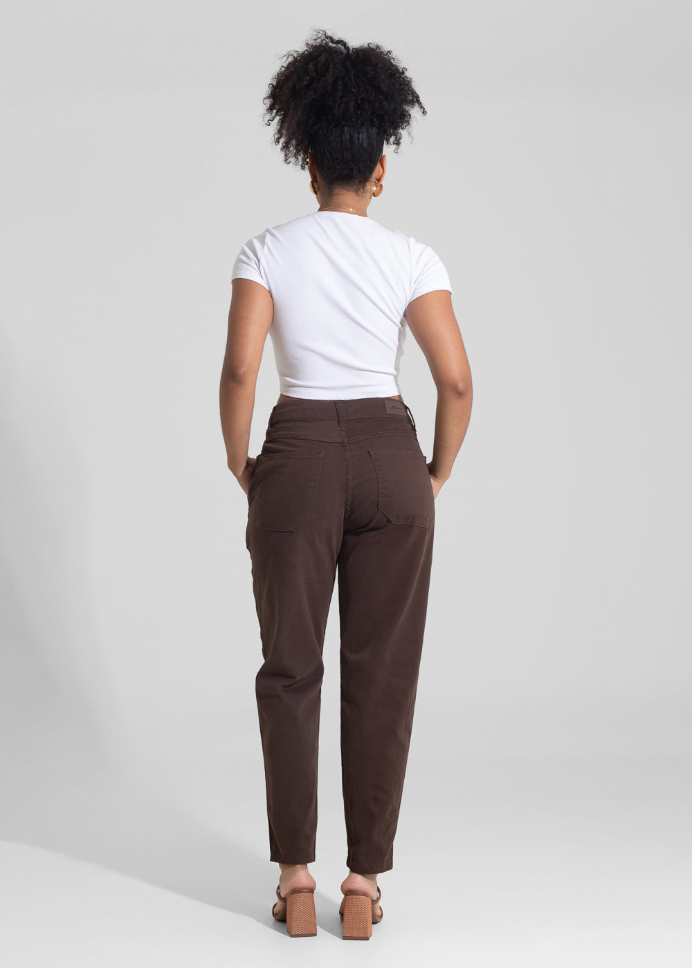 Calça Sarja Sawary Mom - 282780 MARROM